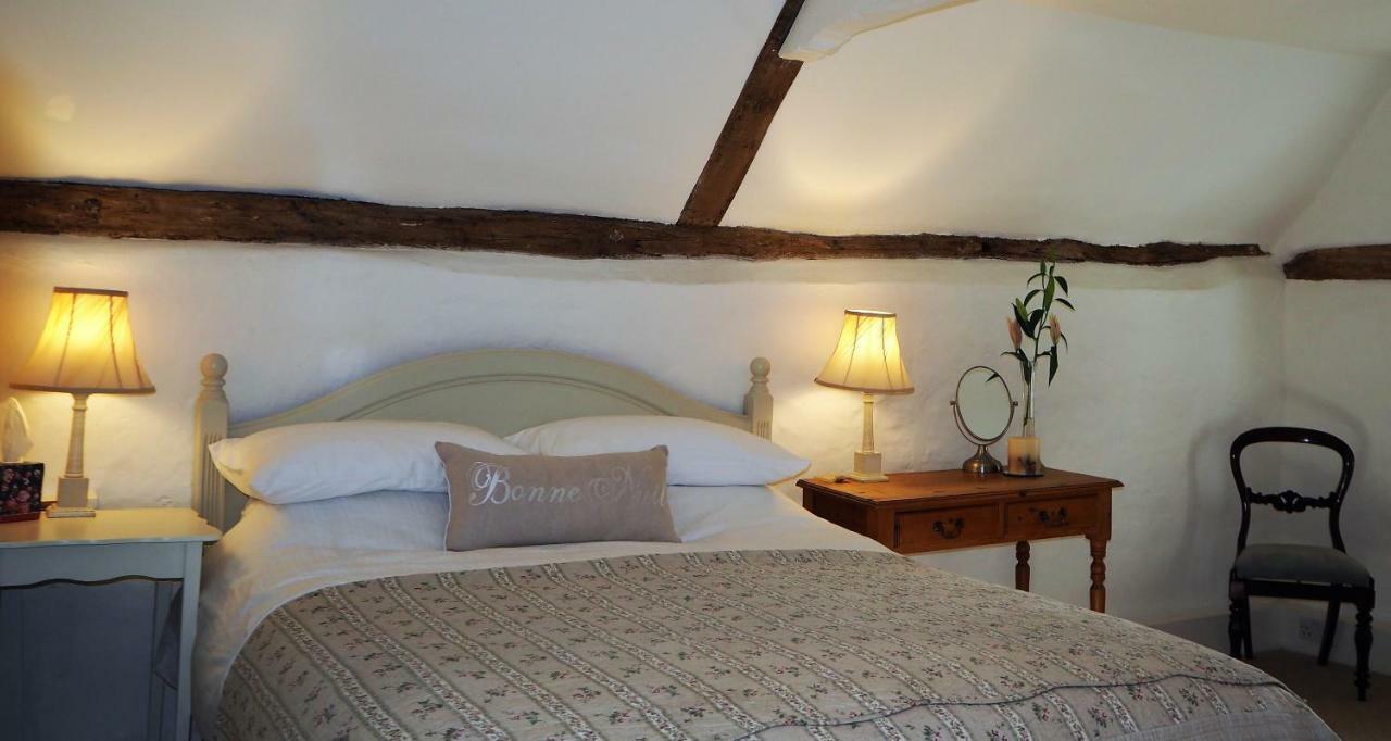 Nightingale Cottage Bed And Breakfast Chichester Eksteriør bilde